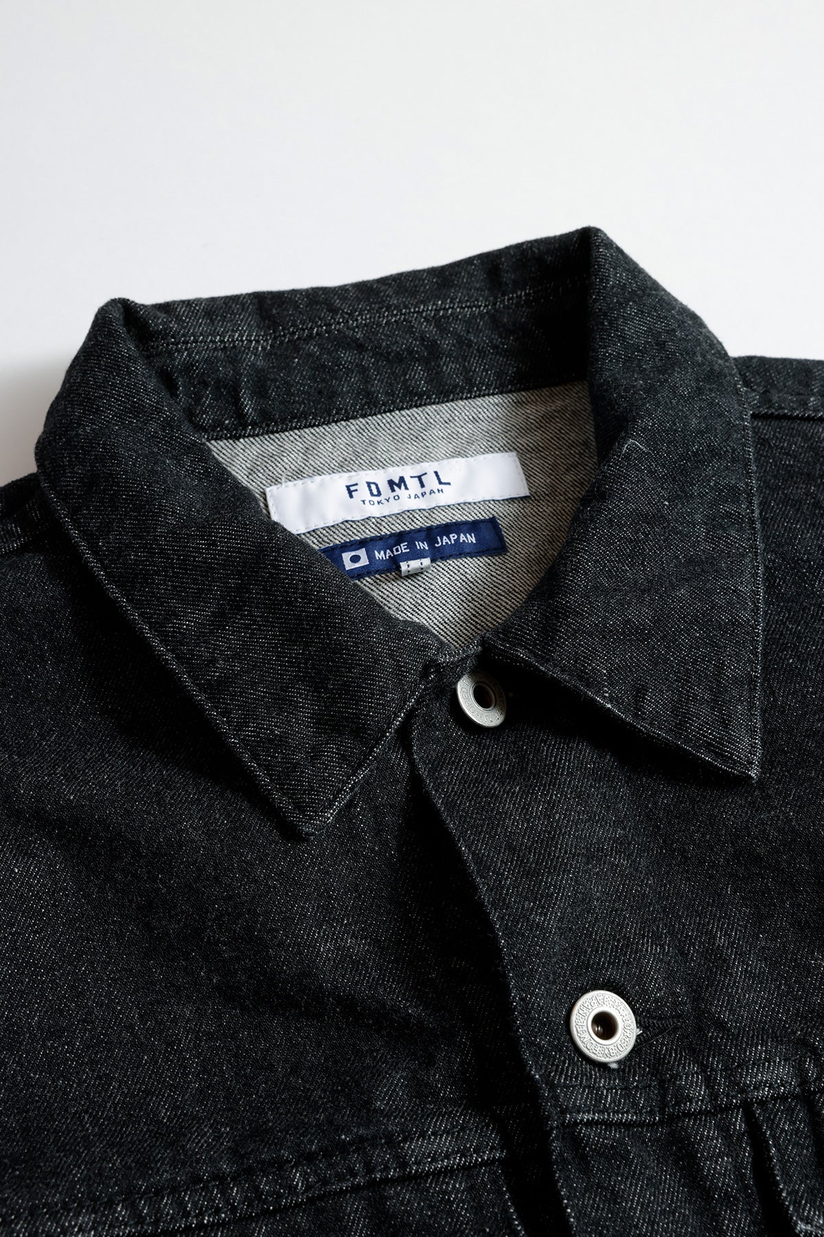 THIRD THIRD JACKET RINSE