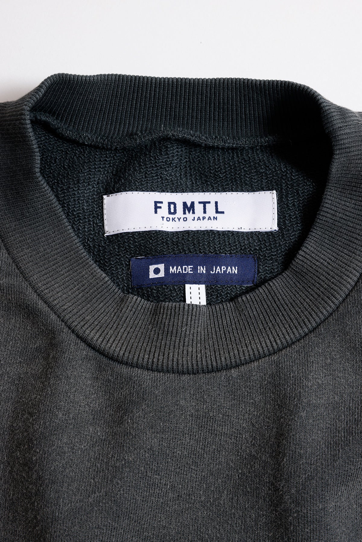 LOGO SWEAT SHIRT 3-YEAR WASH