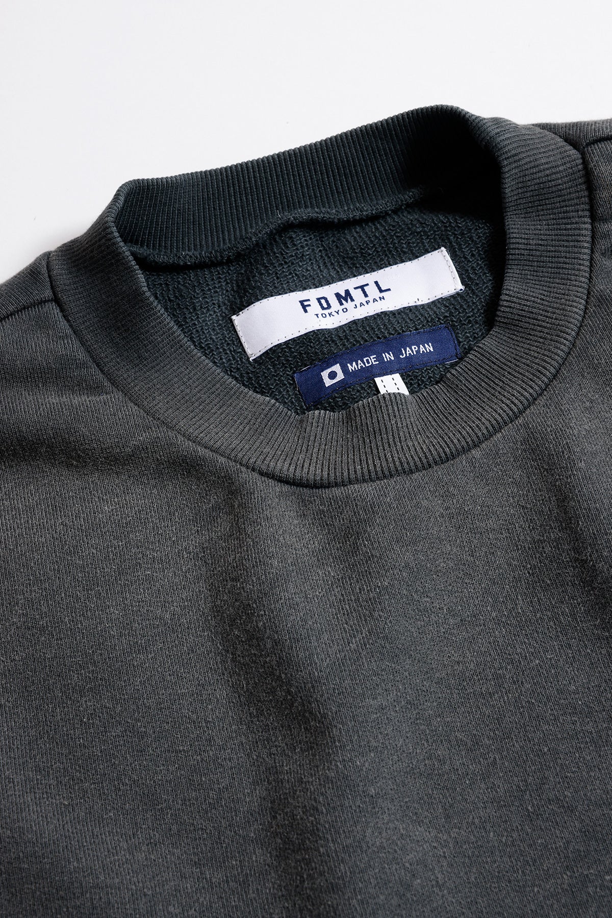 LOGO SWEAT SHIRT 3-YEAR WASH