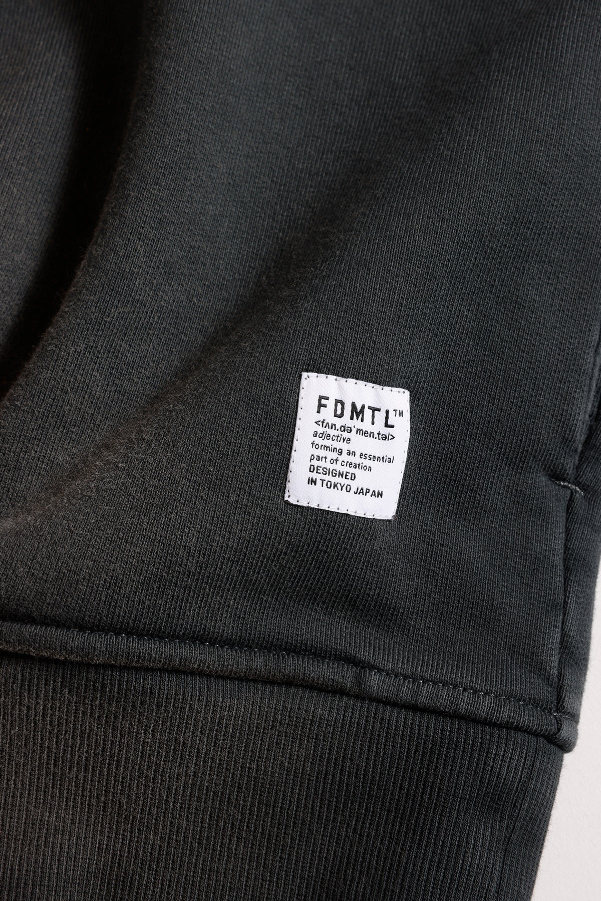 LOGO SWEAT SHIRT 3-YEAR WASH