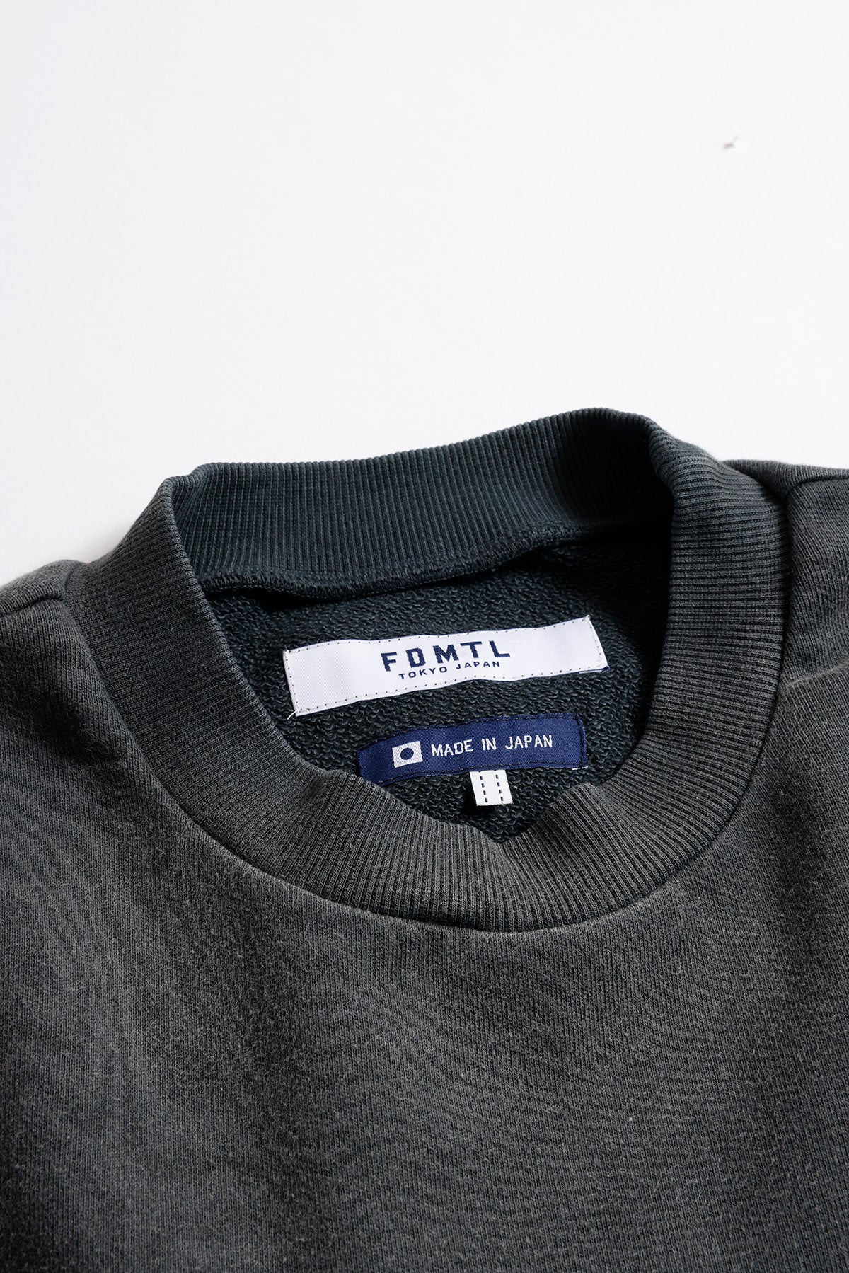 LOGO H/S SWEAT SHIRT 3YR WASH