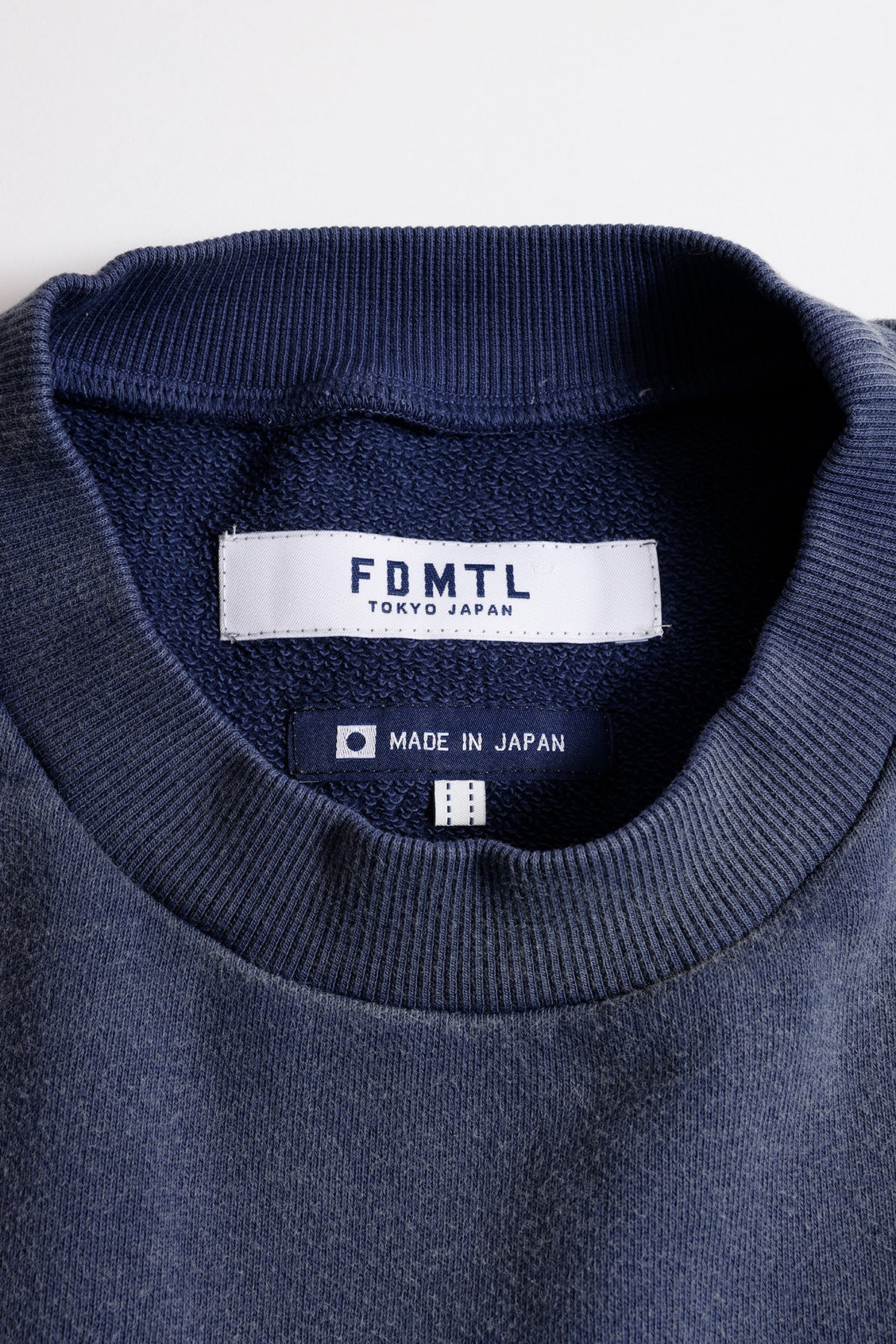 LOGO H/S SWEAT SHIRT 3YR WASH