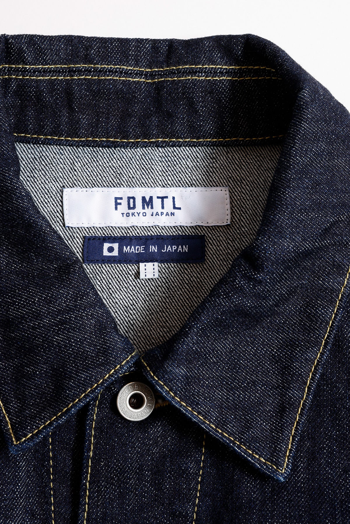 DENIM PLEATS JACKET RINSE