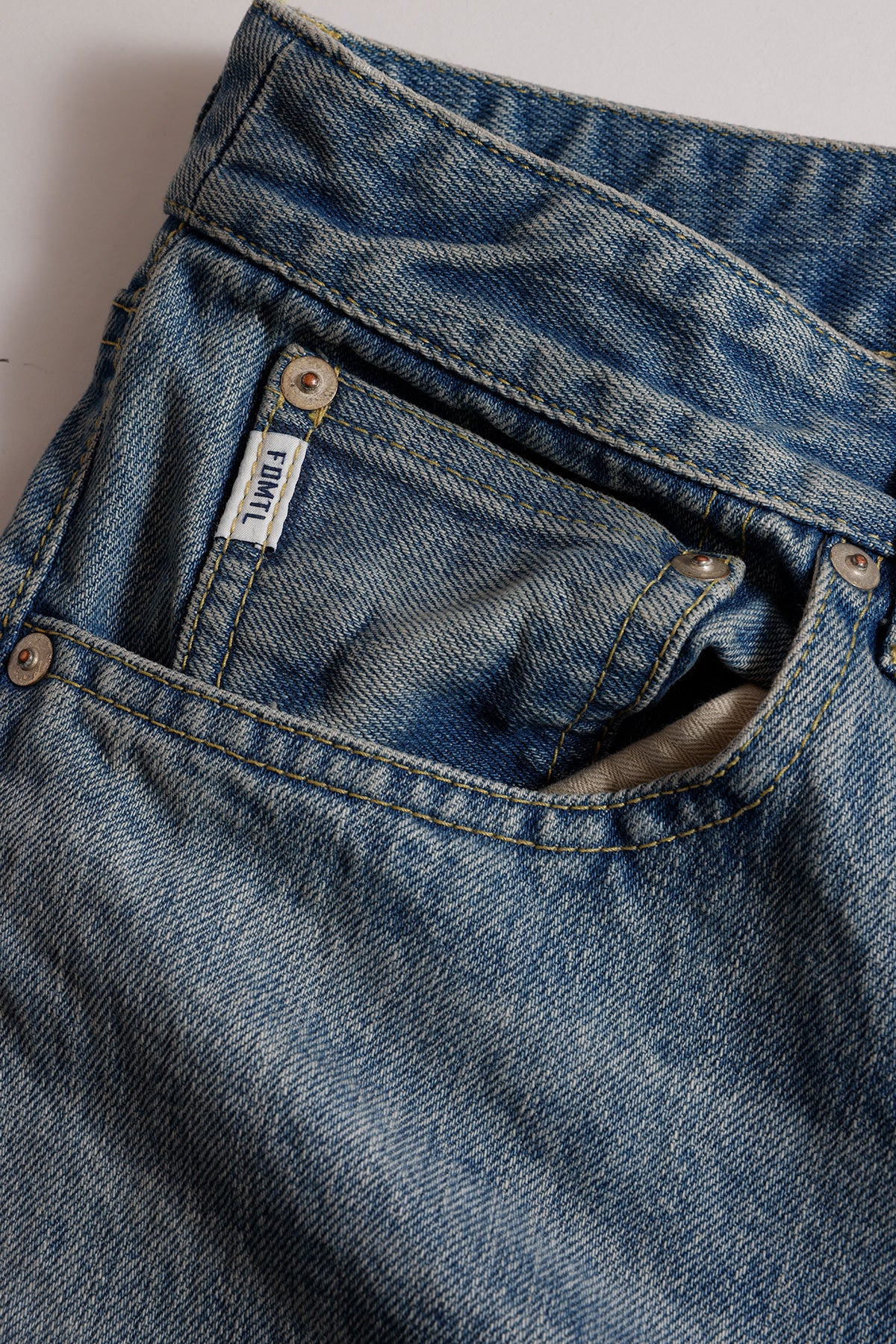 WIDE FIT DENIM CS135