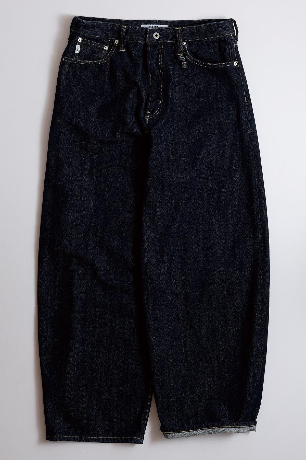 WIDE FIT DENIM CS138