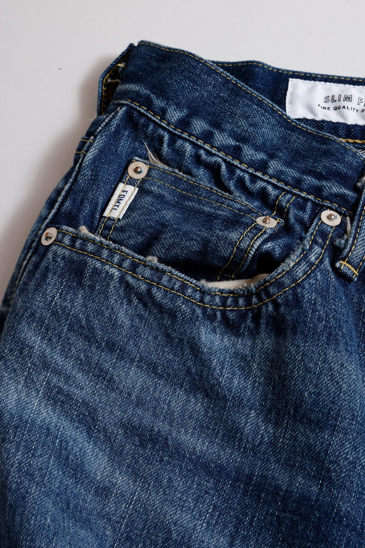 WIDE FIT DENIM CS138