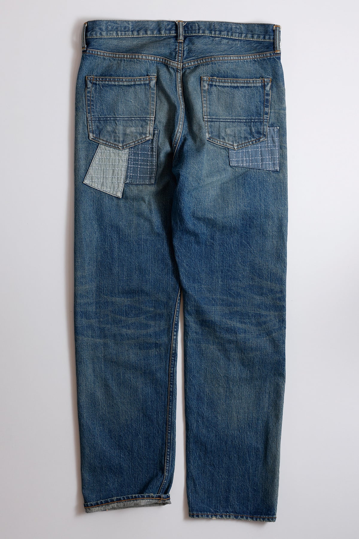 CLASSIC STRAIGHT DENIM CS133