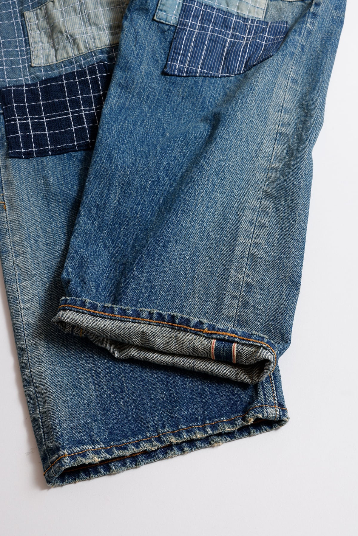 CLASSIC STRAIGHT DENIM CS133