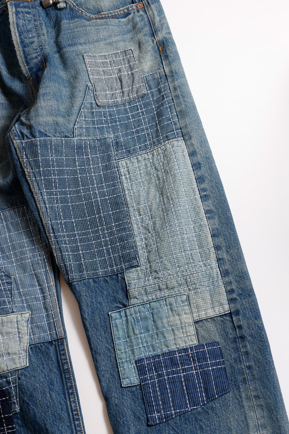 CLASSIC STRAIGHT DENIM CS133