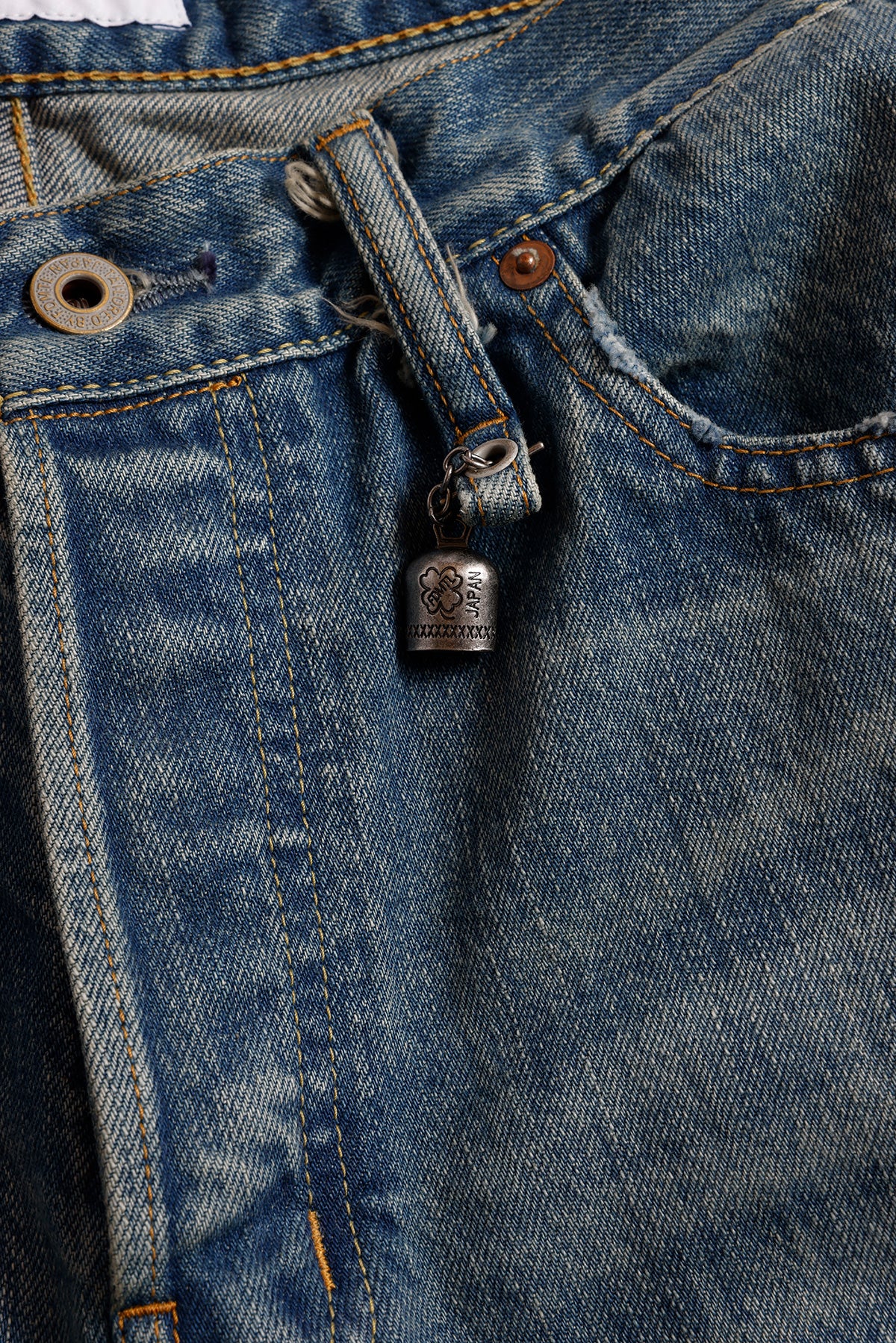 CLASSIC STRAIGHT DENIM CS134