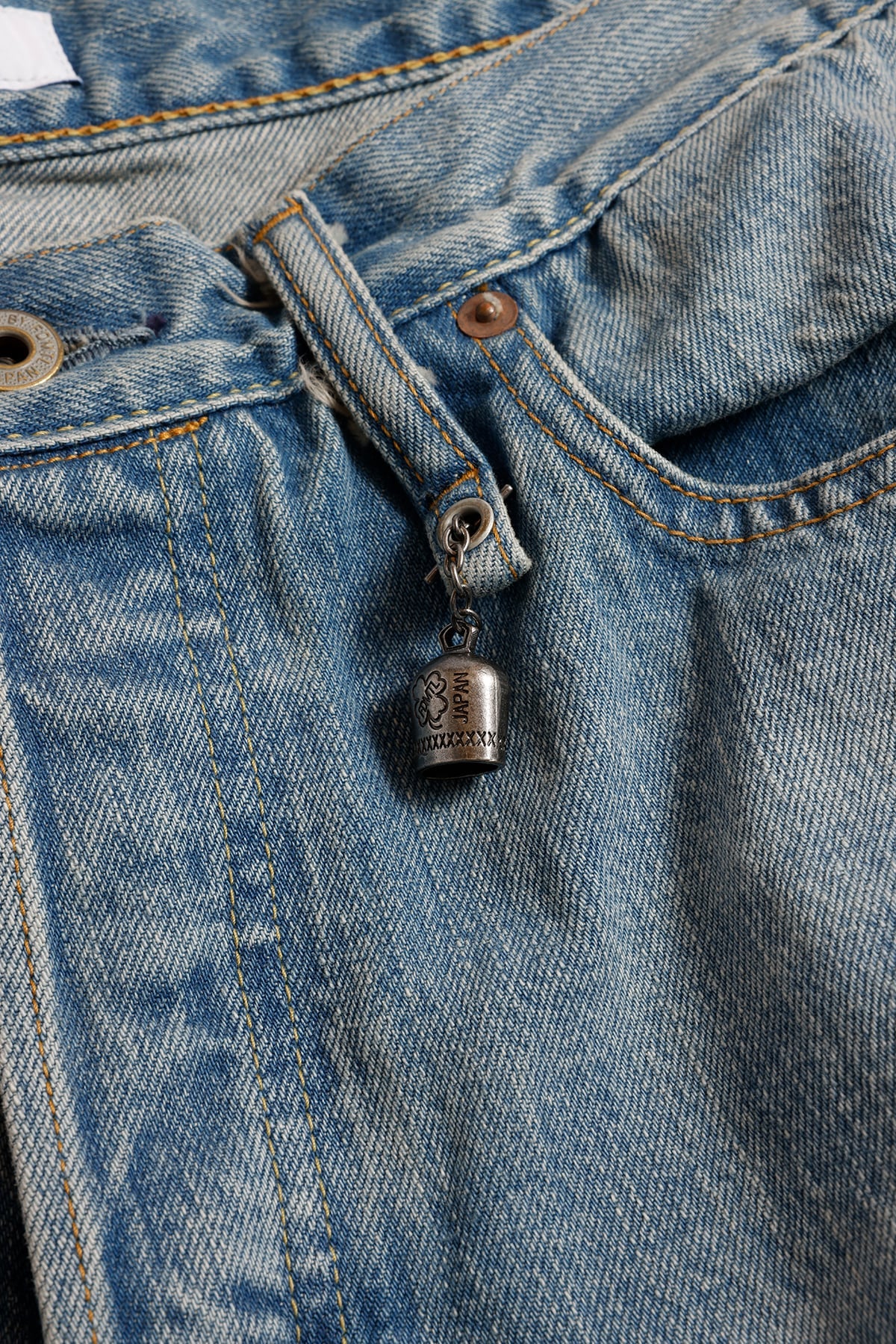 CLASSIC STRAIGHT DENIM CS135