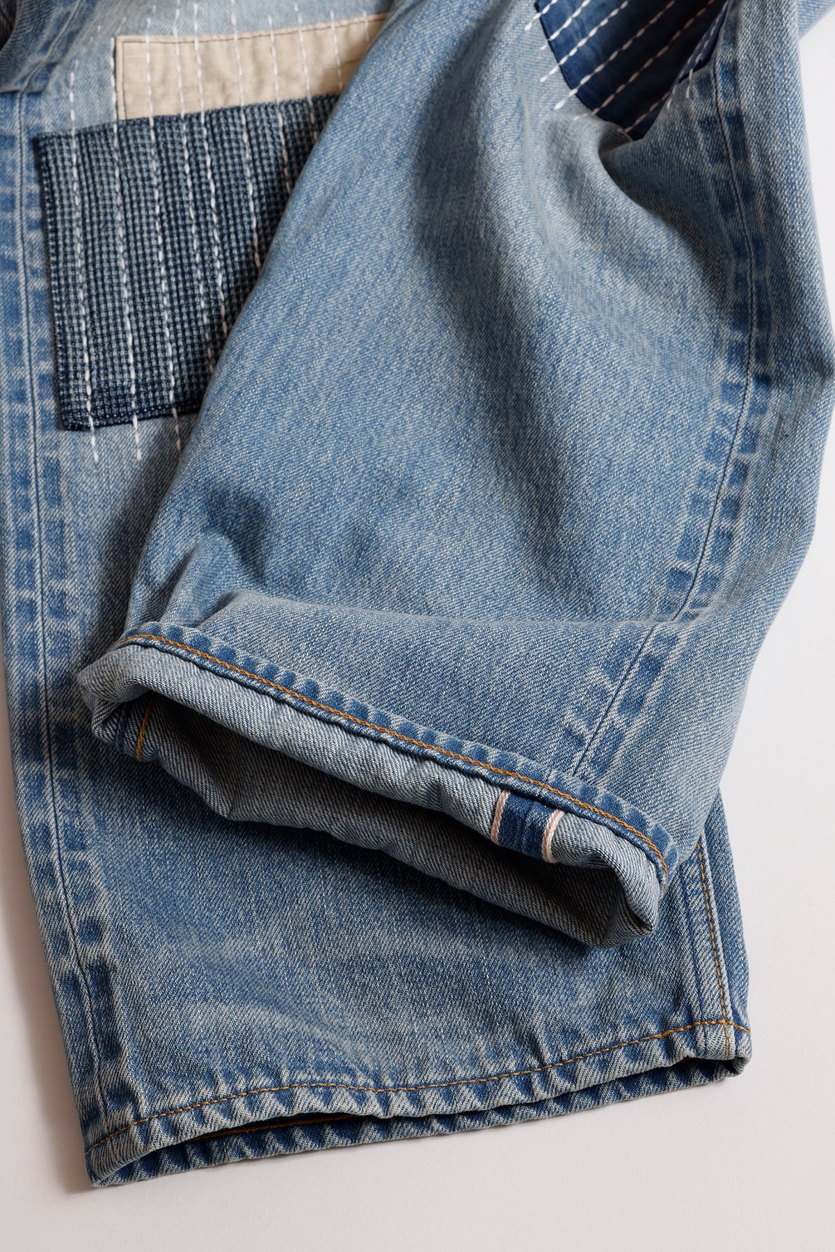 CLASSIC STRAIGHT DENIM CS135