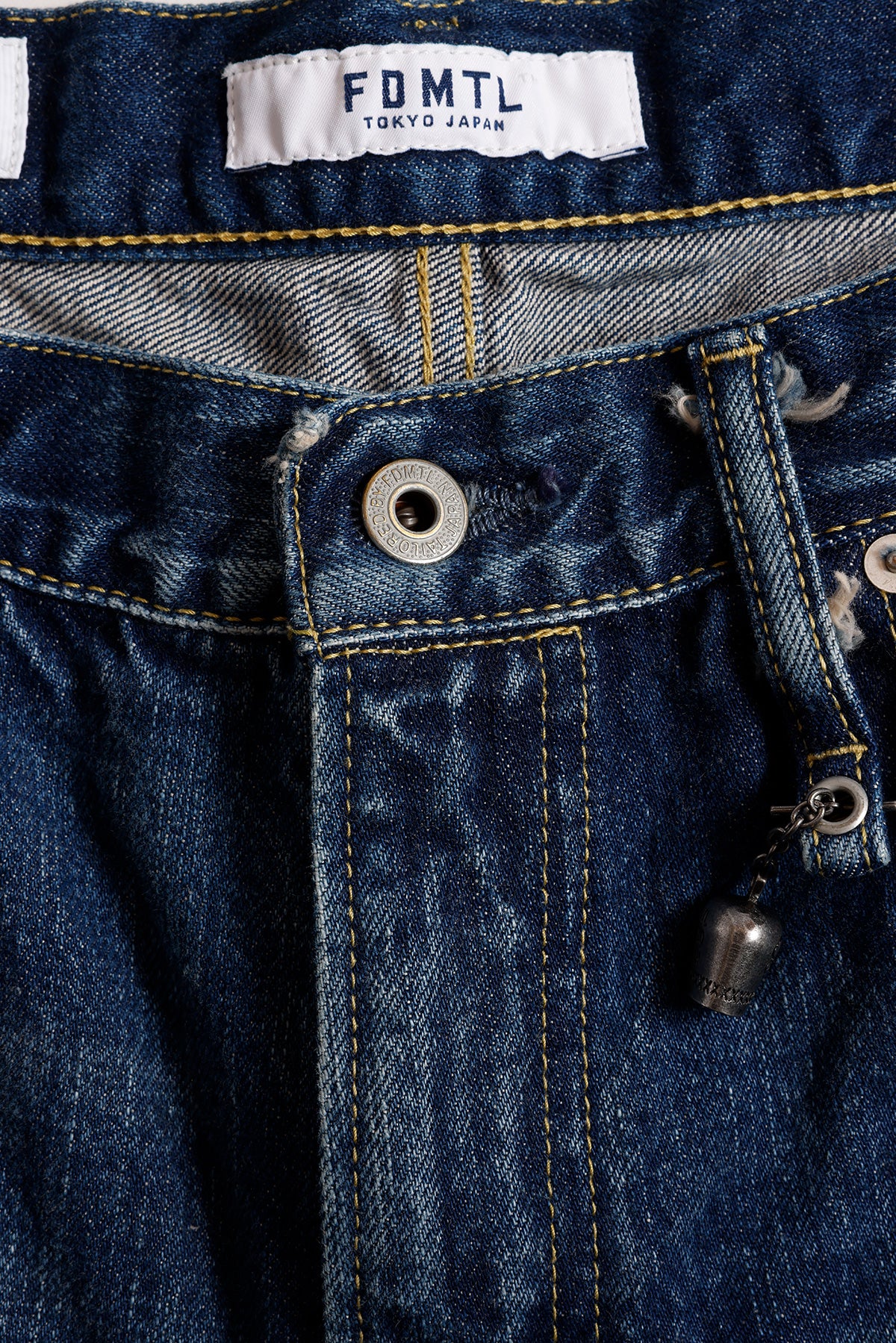 SLIM FIT DENIM CS138