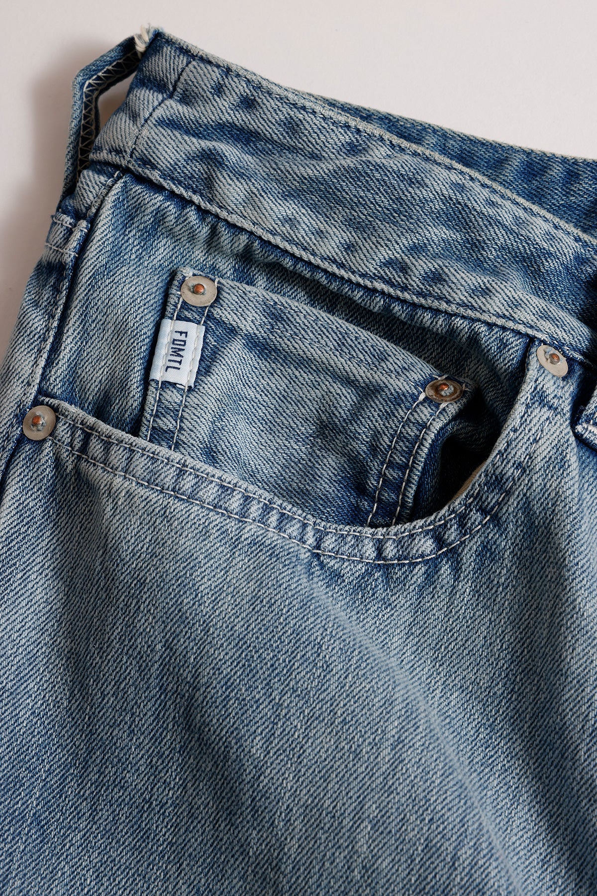 DENIM T-FORM PANTS 3YR WASH