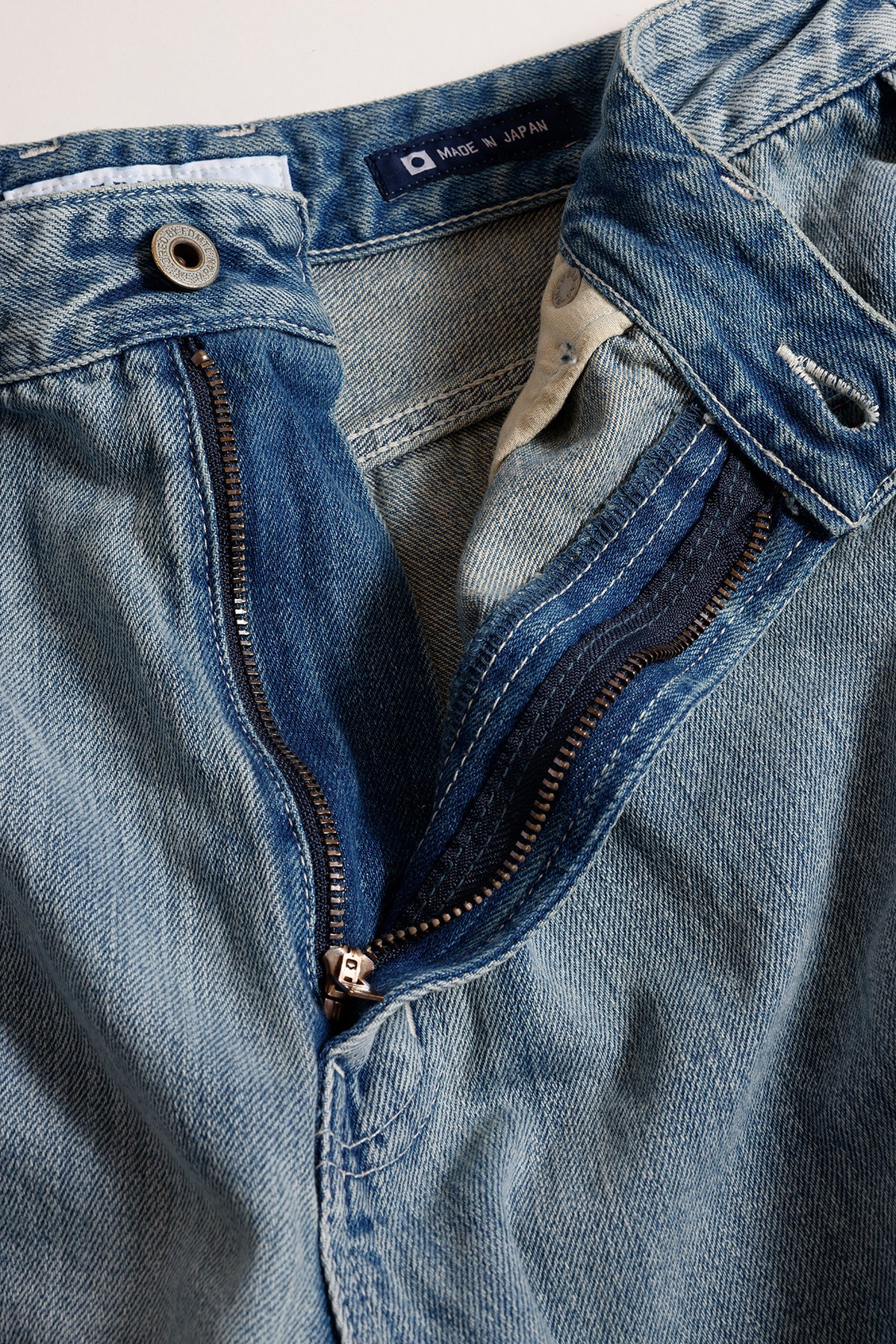 DENIM T-FORM PANTS 3YR WASH