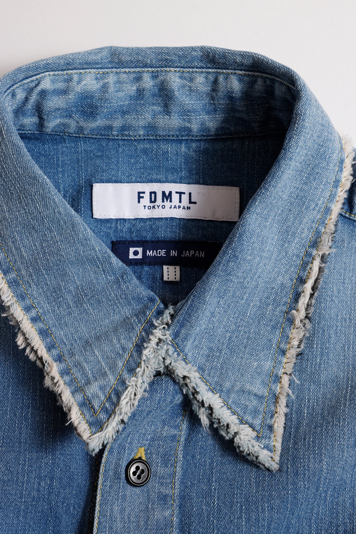 DENIM PLEATS SHIRT 3YR WASH
