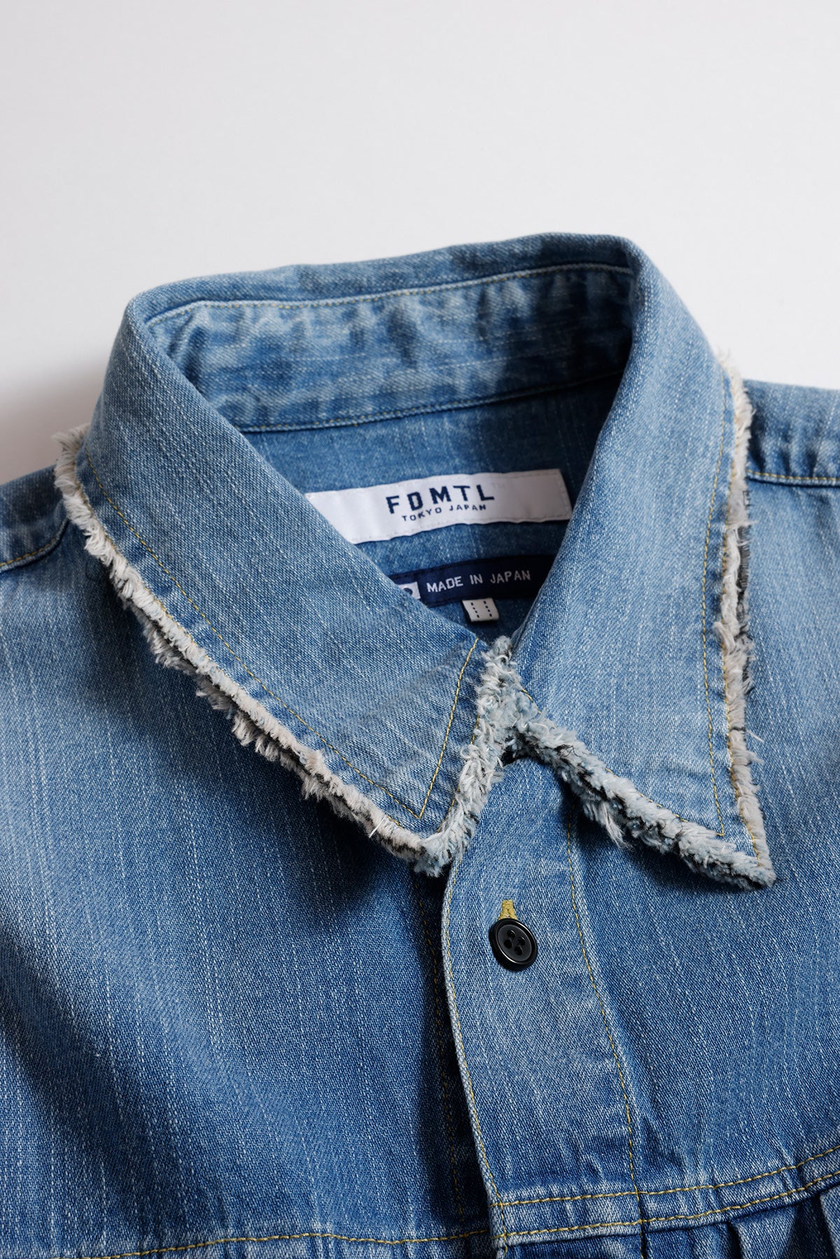 DENIM PLEATS SHIRT 3YR WASH