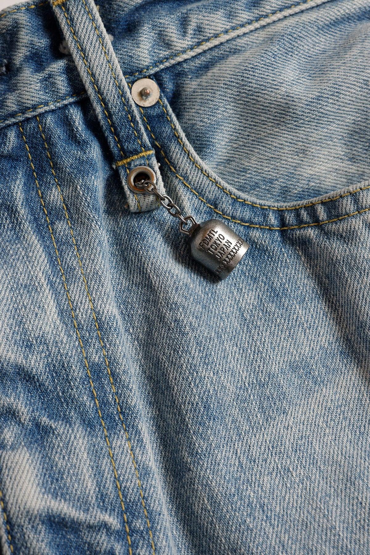 <WOMENS FIT> FLARE DENIM LIGHT WASH