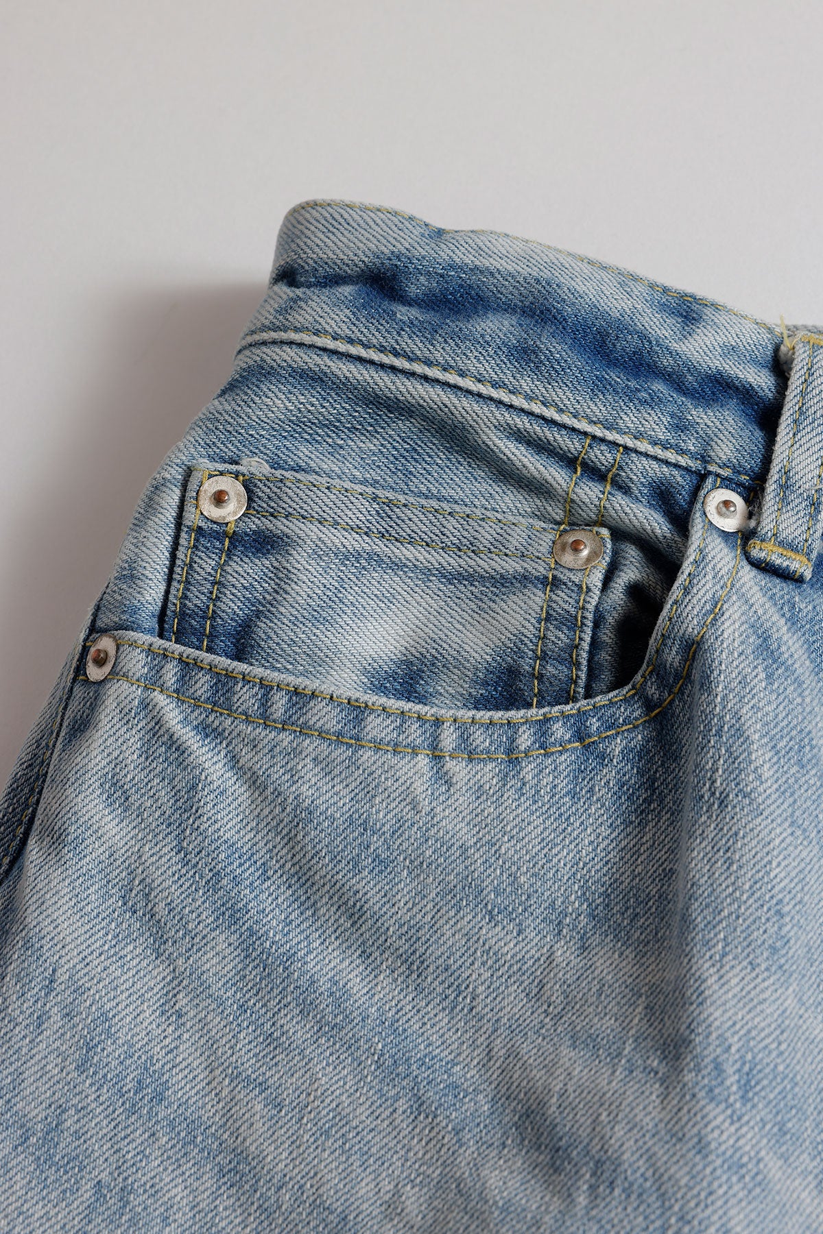 <WOMENS FIT> FLARE DENIM LIGHT WASH